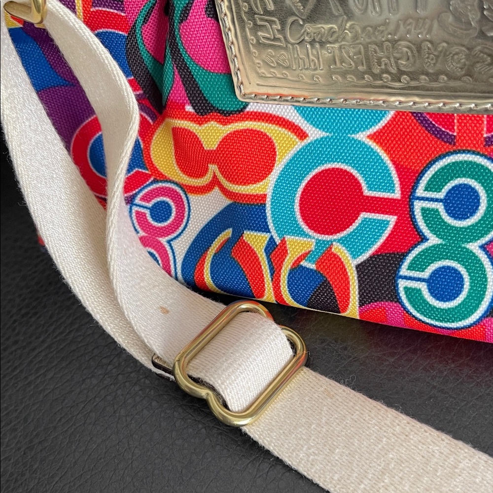 Coach 3 pc set Poppy Graffitti Multicolor Crossbody, Clutch and Wristlet Set - Picture 2 of 3